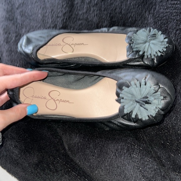 Jessica Simpson Flats - Picture 5 of 7